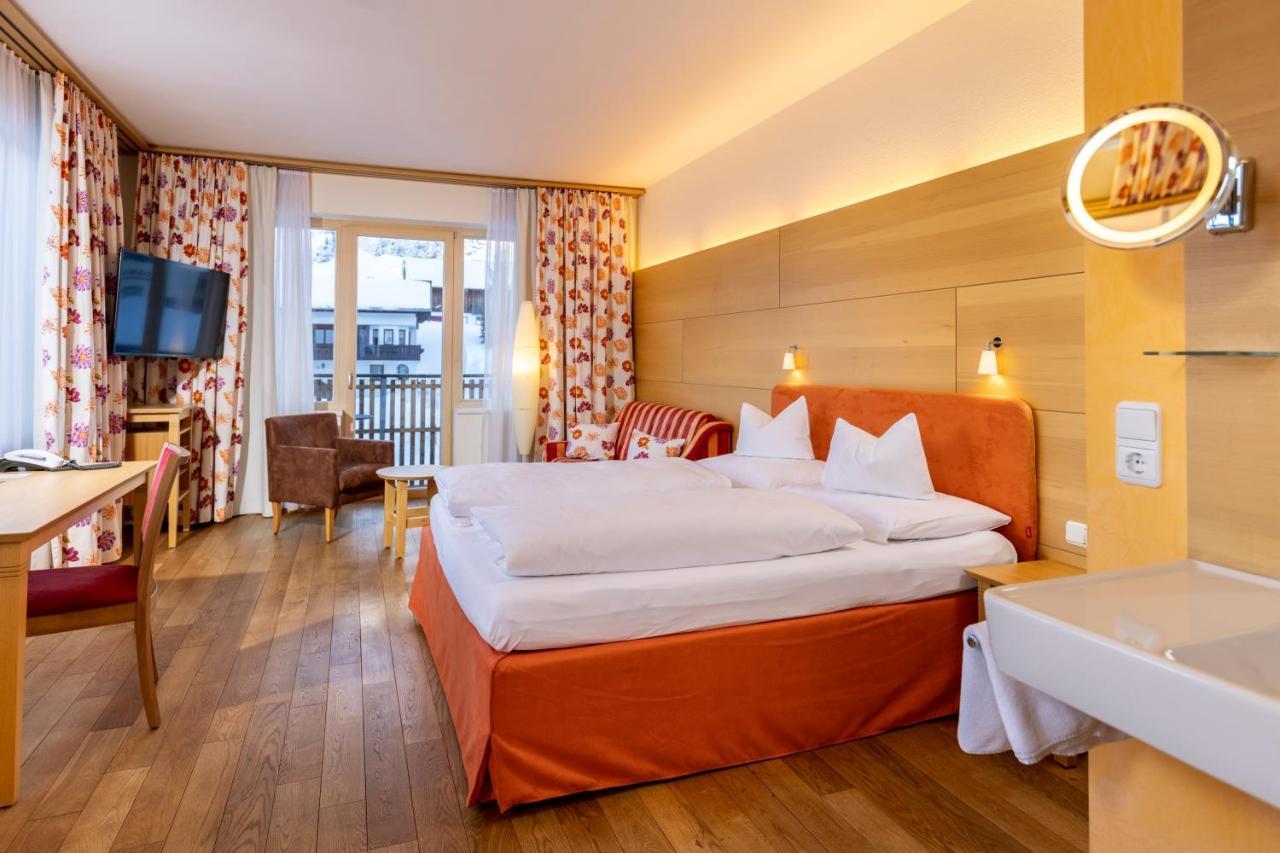 Hotel Walserberg Warth  Luaran gambar